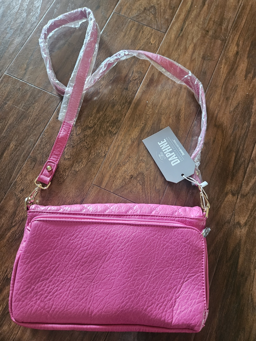 Daphne Damsel In Defense Conceal Bright Pink Crossbody Bag Nwt